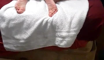 I Masturbate in Live Show