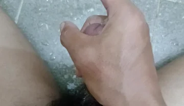 Asia Boy in Toilet