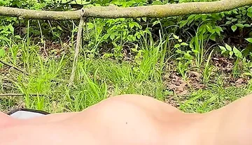 Bare Naked in the Park: Muscular Asian God Owns the Grass, Flexes His V-taper & Blasts a Massive Load on His Abs