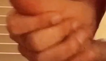 Quickie Precum Masturbate