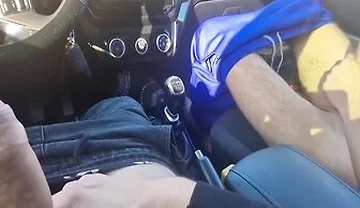 I Secretly Jerked Off A Big Cock To A Student 18+ During A Break Near School. Do You Want To Suck Our Cocks?