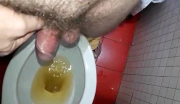 Sweaty Stinky Cheesy Cock Pissing