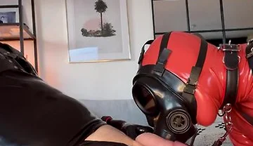 Latex Master Cock Suck Gas Mask Fleshlight