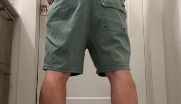 Love for you to pull my shorts down and go to town on my asshole