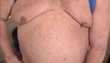 Mature Daddy Bear Is Horny