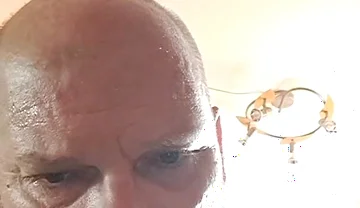 A 100pro Bitch