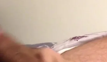 Jerking off My Fat Dick Before Getting Live