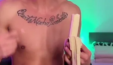 Leo Latte Almost 2-hour Livestream - Teasing, Stripping & Underwear Show