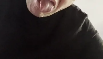 Horny in Lounge