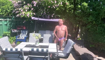 Heating the Balls