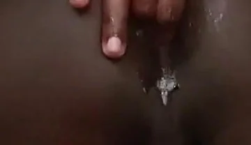 Playing with My Asshole When I Am Bored (fingering)