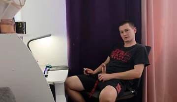 I Tried to Masturbate and Reach an Orgasm, but My Wife Unexpectedly Interrupted Me