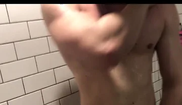 Watch the Beautiful Jacob Peterson in Shower Before Our Hook up