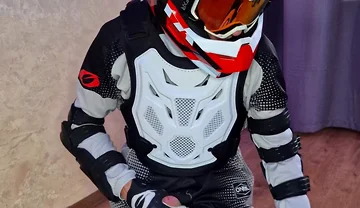 I Put on My Boyfriend's Mxgear, Cum Twice