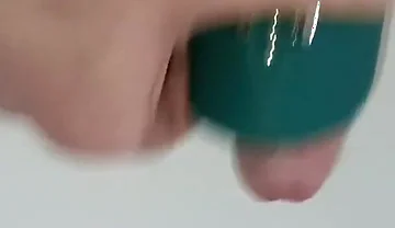 I Cum in My Friends Bathroom Sink with Gush - 24.04.2024