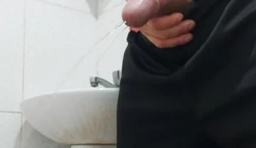 Brazilian Carlos Simões-well-endowed and Hung-peeing and Showing off His Huge, Thick Cock. Part 3.
