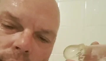 Sluts Sucking