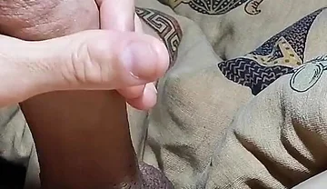 I Imagined Elsa Jean Sucking Me off and Got Overexcited in the Morning!