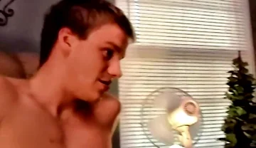 Show off Nick Gets Blown