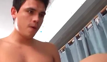 Sporty Twinks Get Turned on Looking at Dicks!