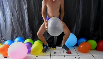 Big Dick & Balloons Too!