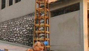 Young Muscular Stud Fucks His Hung Lover Backdoor Outside and Delivers a Huge Cum Blast