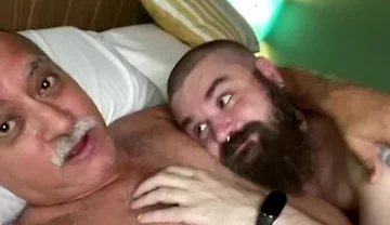 Stepdaddy Chris Barebacking Friends