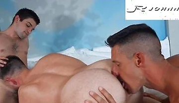 Parker Hayes Takes Two Dick Of Johnny Rapid And Jax Thirio Inside His Tight Ass
