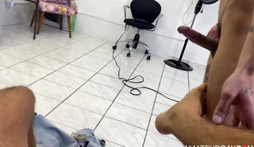 Relaxing Haircut