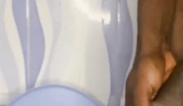 12inch Huge African Cock Getting Erected Takes Morning Piss