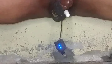 Hard Nipple Play, Vibrating Dick & Mini Orgasm. (part 1