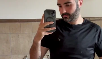 Woke up so Horny Today!!