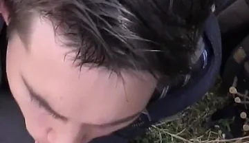 Amateur Student Deepthroats Cock