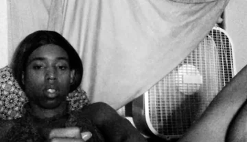 Black & White Vibrator Sesh