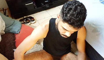 #1 Foot Fetish Experiment - Honest First Reaction