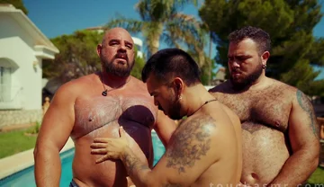 Poolside Cream Rubdown: Four Hands Slick up a Needy Sub, Sandwiched