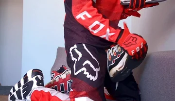 I Put on Mxgear and Fuck My Osiris Sneakers