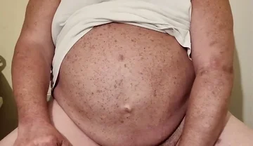 Big Stepdaddy Beard Bear Rubs a Fresh Load Out