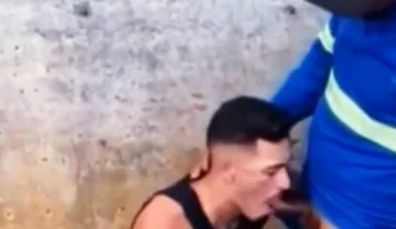 Worker Fucks in the Bush Strangers