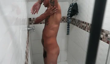 Come and Shower with Me, I Want Company, Do You Dare? I Want It Now