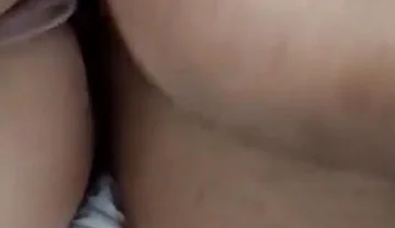 834 Big-bottomed Stepdaughter: Please Don't Put It in, I'll Get Pregnant