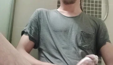 Handjob in the Shower