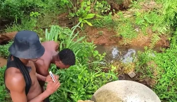 Watch How He Wore His Pant and Ran Away.