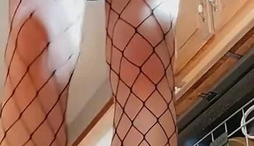 Femboy Does Your Dishes (pov)