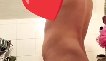 Big Boy Showing off