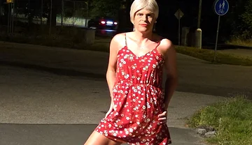 Sissy Walk Outdoor