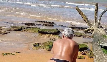 Ladysilva Hot Ass on the Beach
