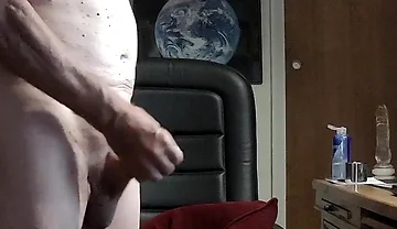 Last Minutes Web Chat and Cum Show