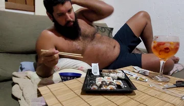 100-piece Sushi Challenge: Completely Maxed Out & Bloated