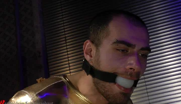 Zeus Goldy Bondage Challenge